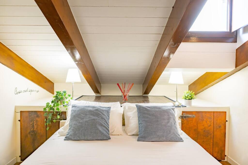 Canonica Attic Apartment ミラノ エクステリア 写真